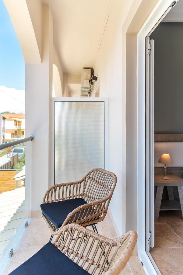 Nuevo Vista Bed & Breakfast กาวอส ภายนอก รูปภาพ