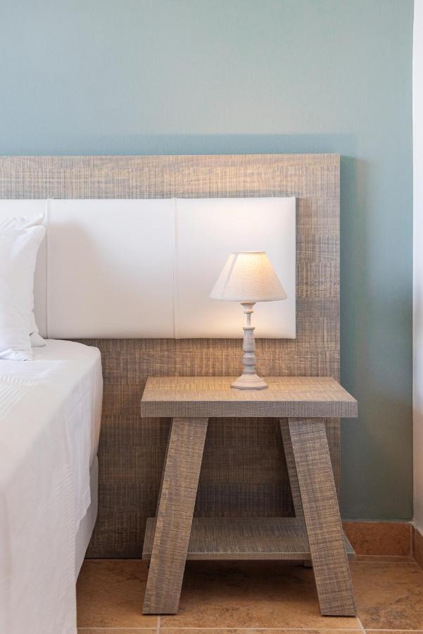 Nuevo Vista Bed & Breakfast กาวอส ภายนอก รูปภาพ