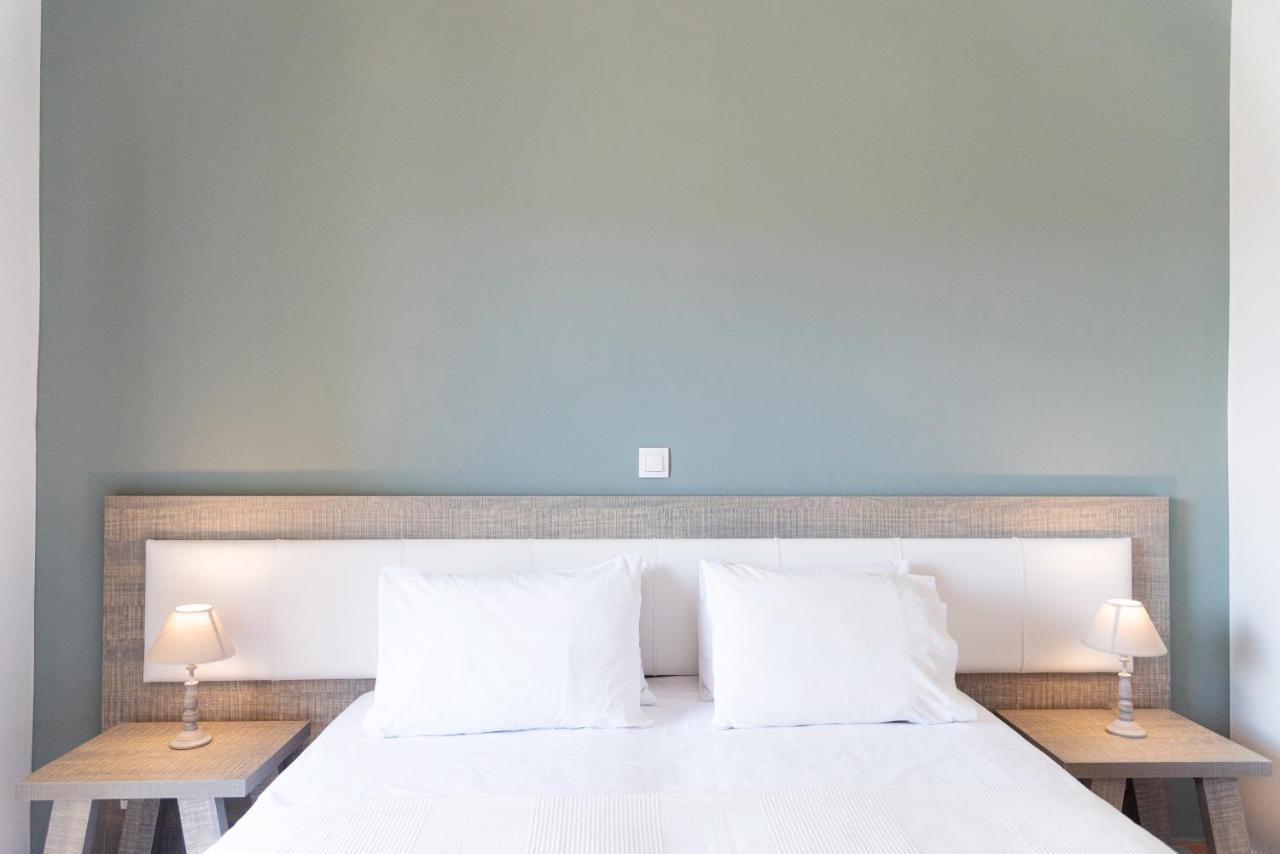 Nuevo Vista Bed & Breakfast กาวอส ภายนอก รูปภาพ